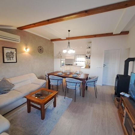 Apartman Lucia Posedarje Ngoại thất bức ảnh
