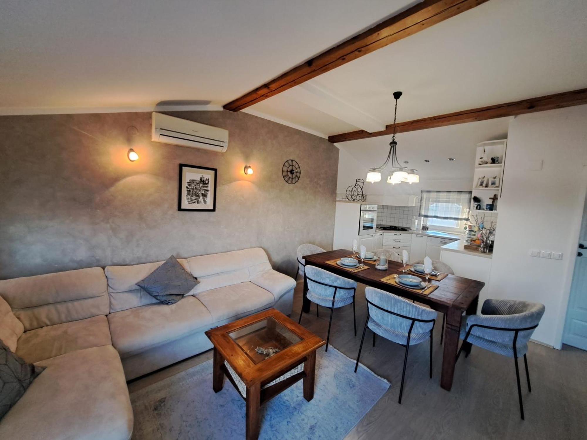 Apartman Lucia Posedarje Ngoại thất bức ảnh